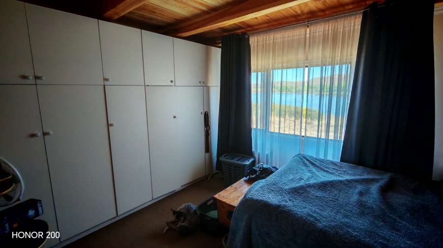 4 Bedroom Property for Sale in Middelburg Rural Eastern Cape